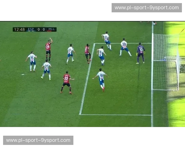 VAR技术：让比赛更公平的数字裁判时代